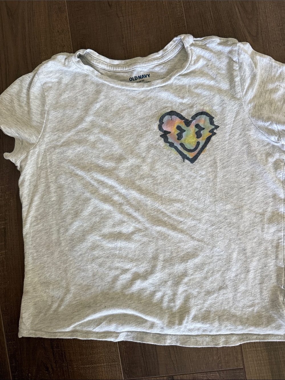 Old Navy White Short-Sleeve Tee with Smiley Heart Graphic